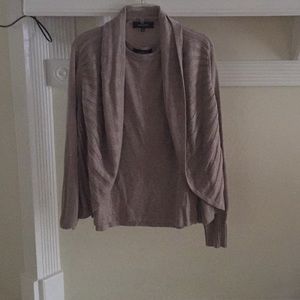Jones wear sweater set